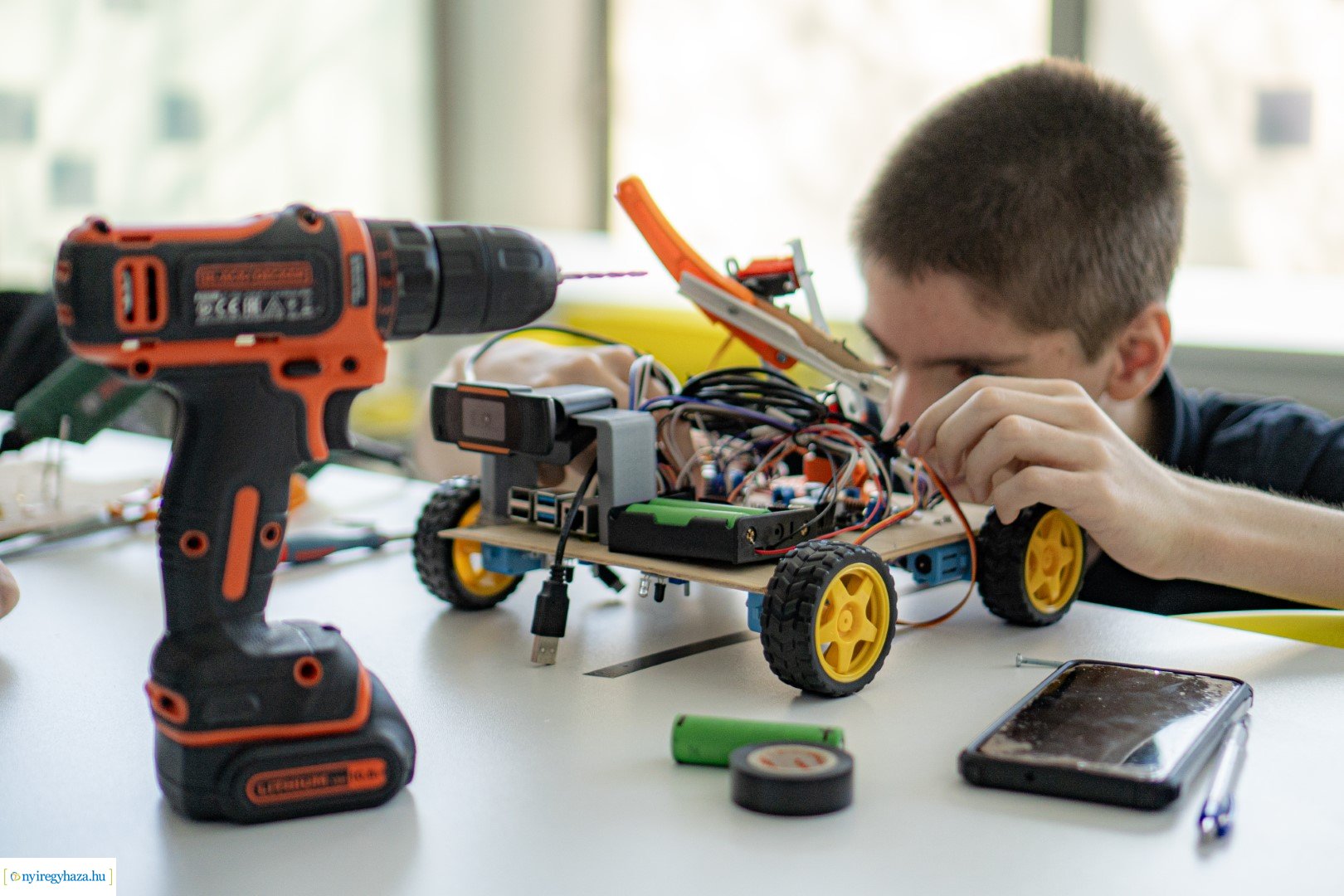 DKC ADVANCED robotverseny a Digitális Tudásközpontban