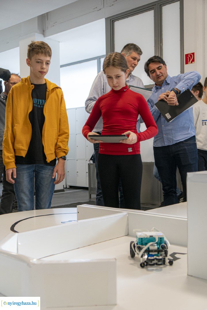DKC Robotika verseny a Digitális Tudásközpontban