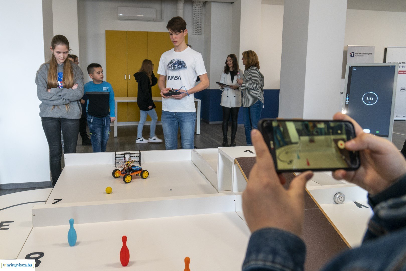 DKC Robotika verseny a Digitális Tudásközpontban
