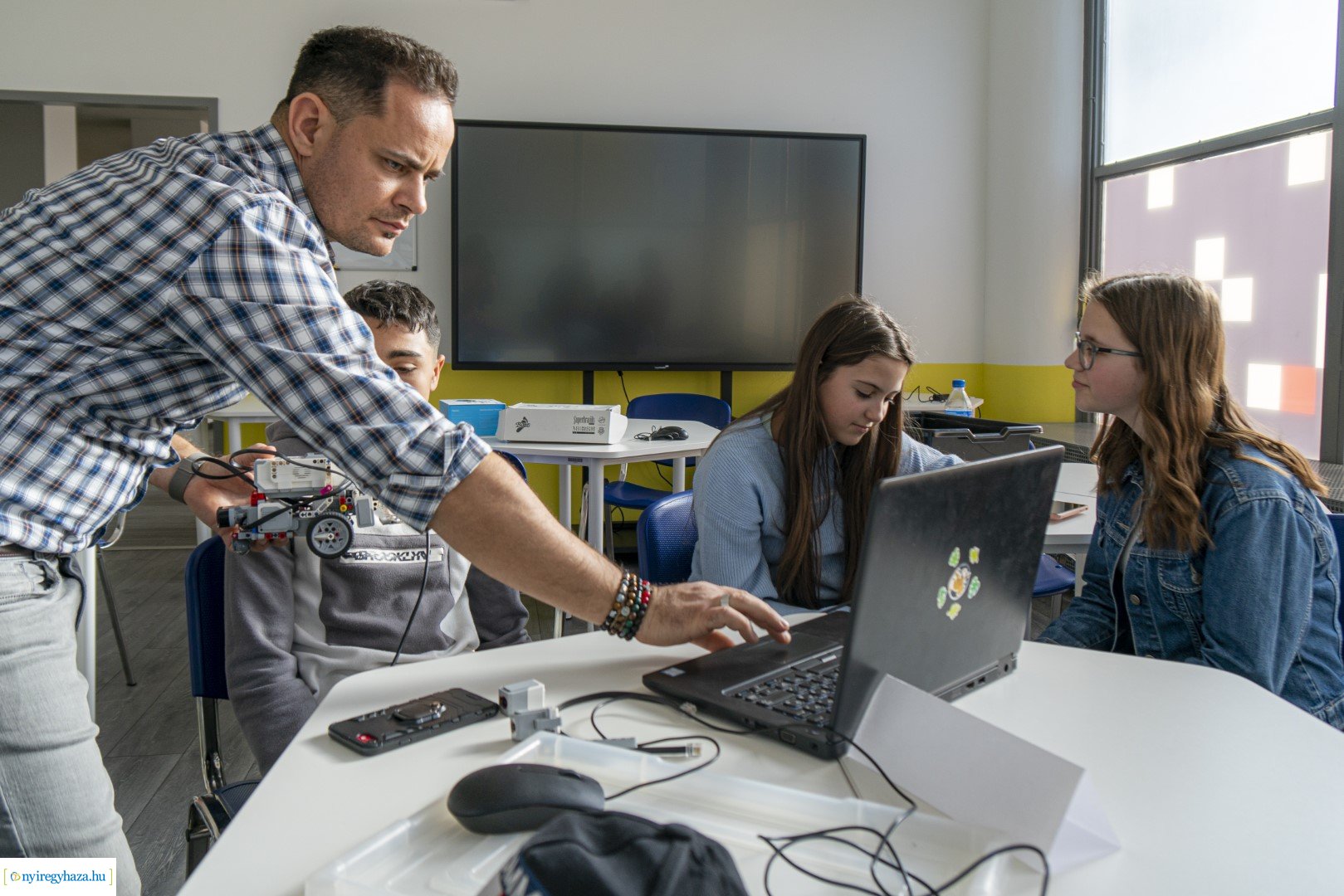 DKC Robotika verseny a Digitális Tudásközpontban