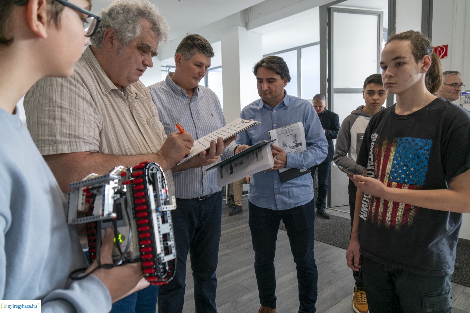 DKC Robotika verseny a Digitális Tudásközpontban