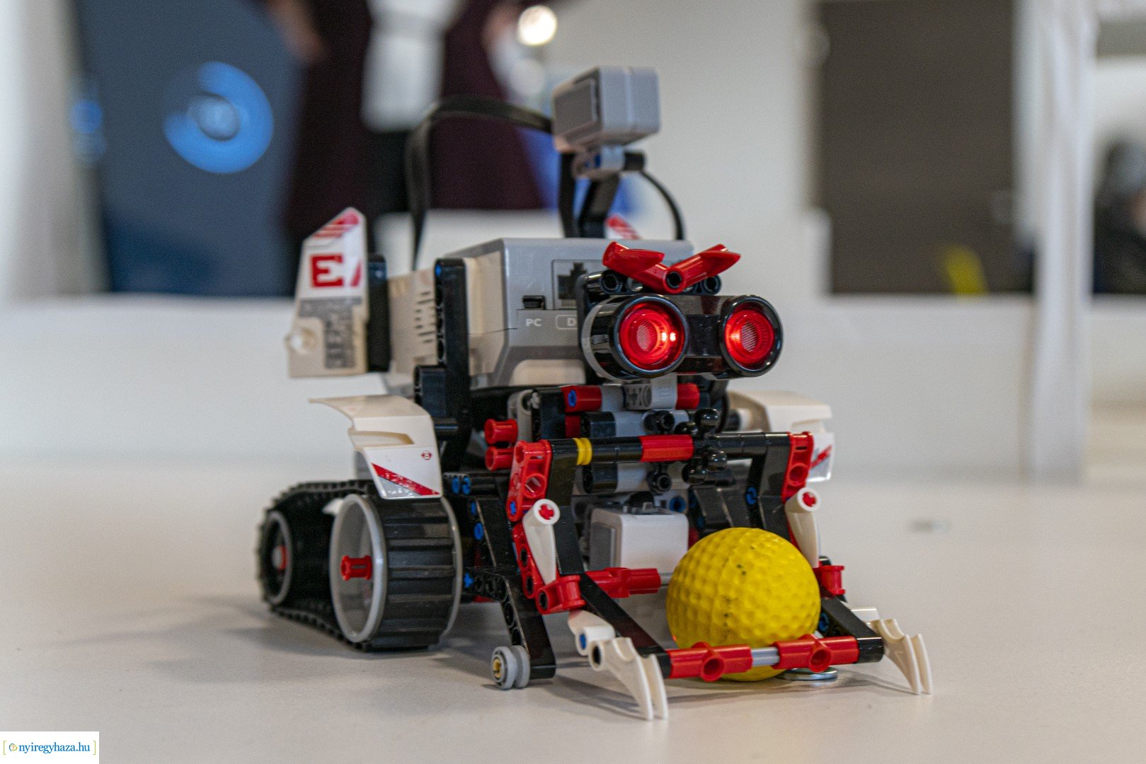 DKC Robotika verseny a Digitális Tudásközpontban