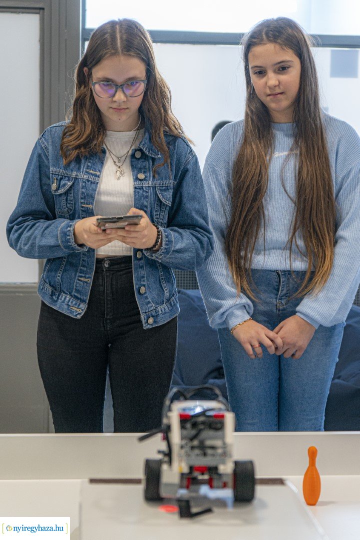 DKC Robotika verseny a Digitális Tudásközpontban
