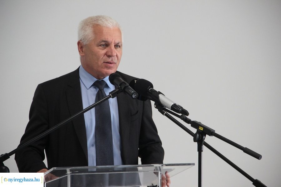 Dolgozói apartman átadó