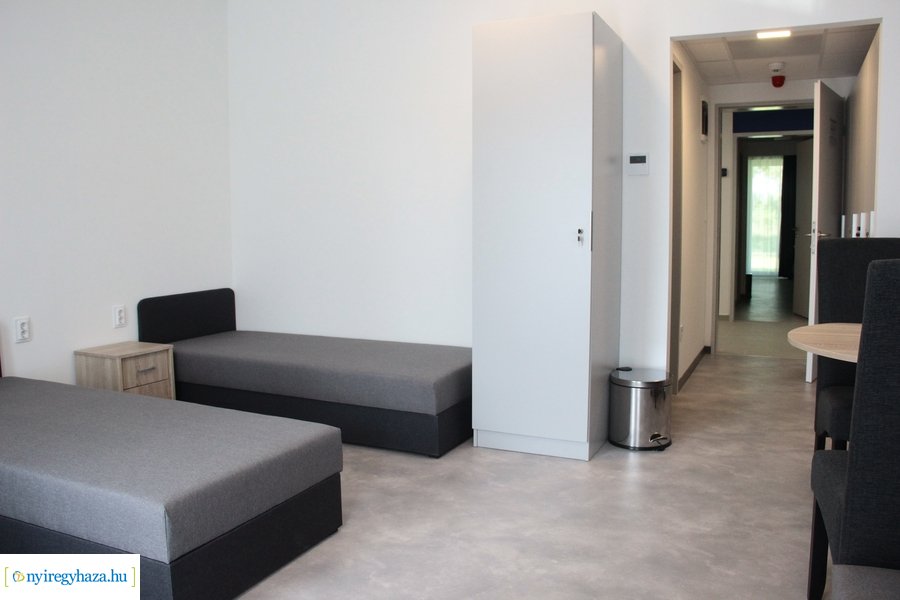 Dolgozói apartman átadó