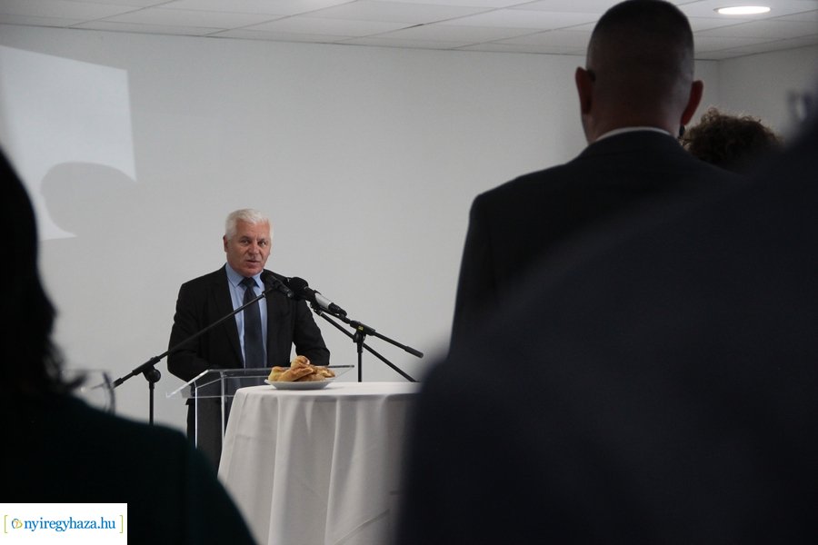 Dolgozói apartman átadó