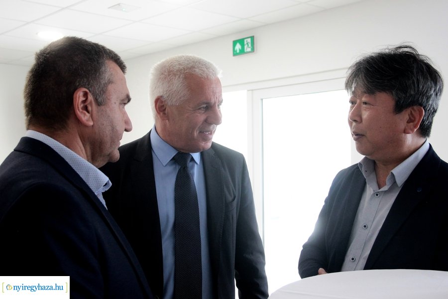 Dolgozói apartman átadó