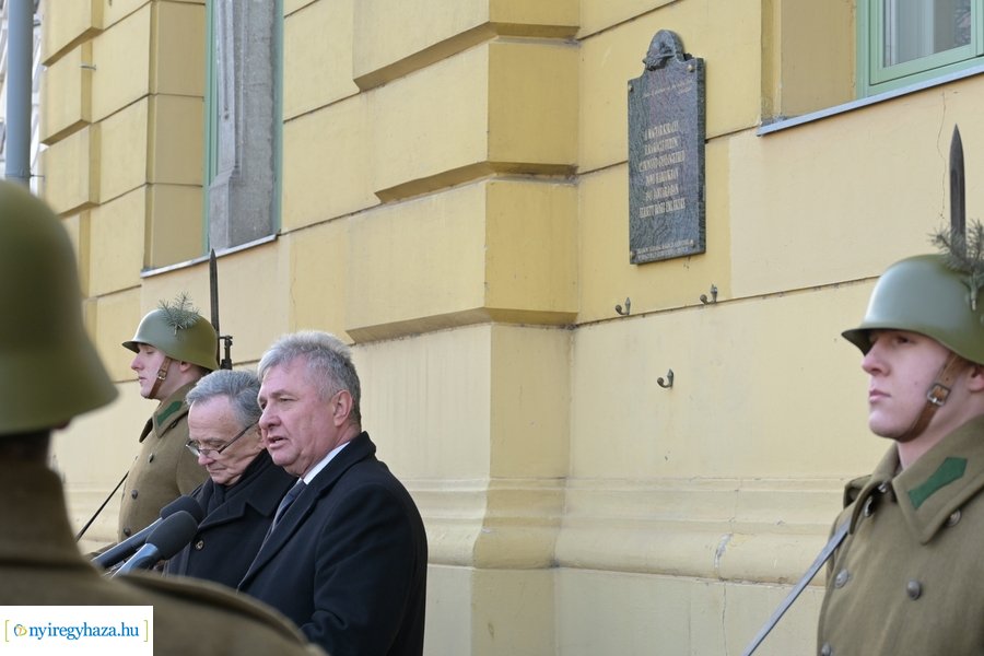 Doni hősökre emlékeztek 20240112