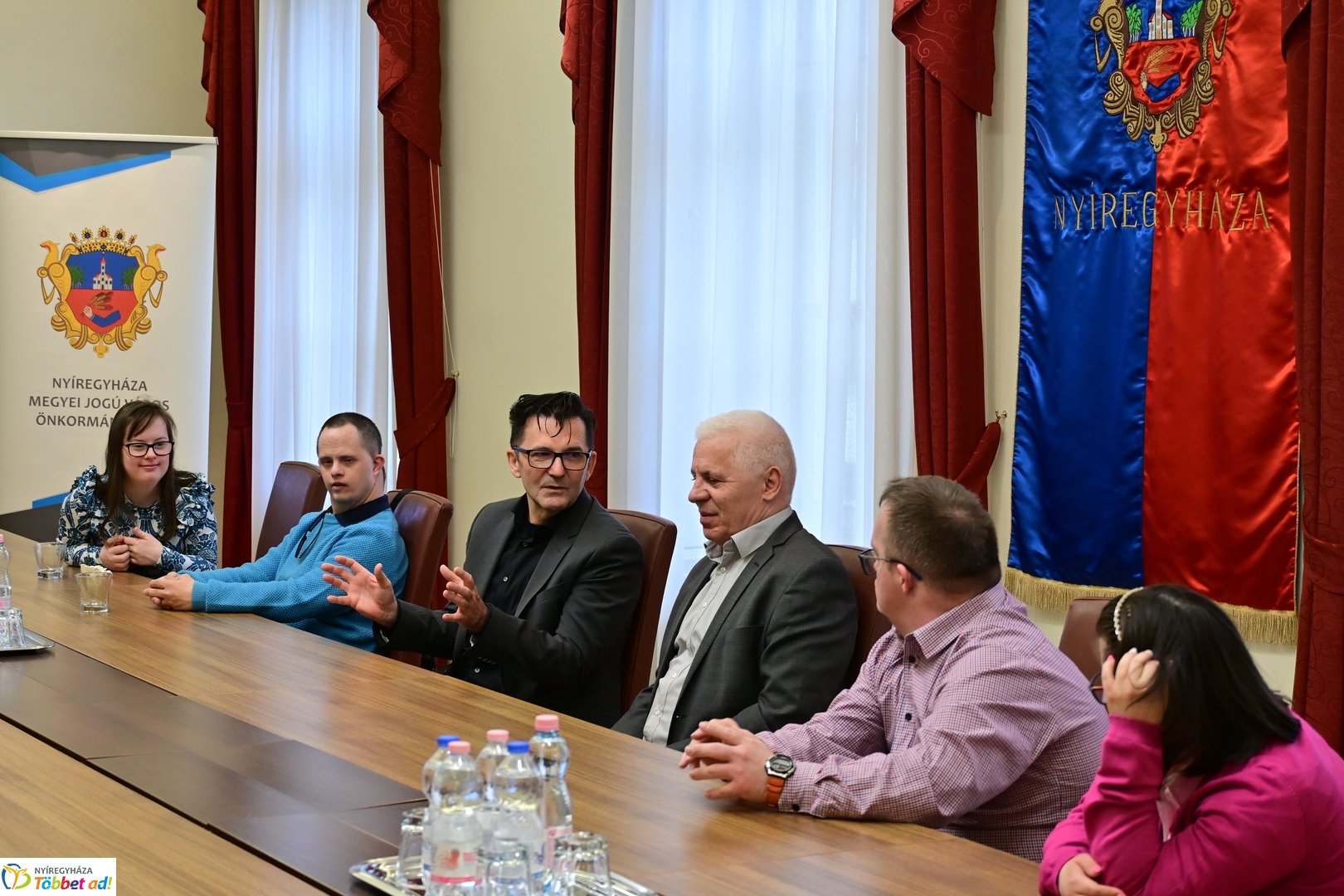 Down egyesület látogatása a Városházán  - 2026 március