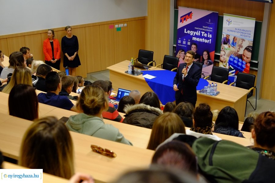 Dr György László látogatása az egyetemen