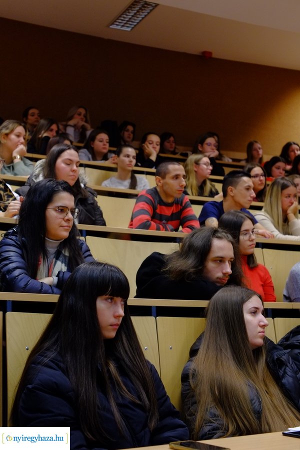 Dr György László látogatása az egyetemen