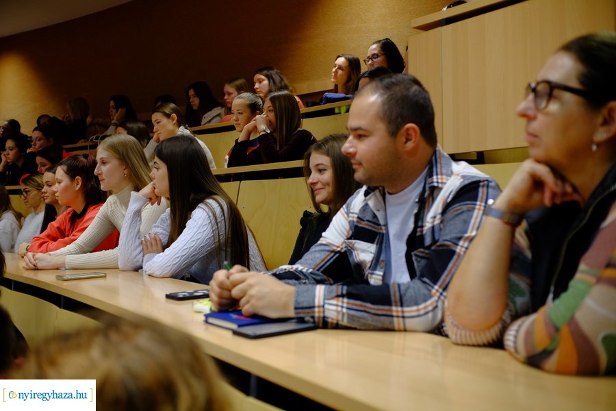 Dr György László látogatása az egyetemen