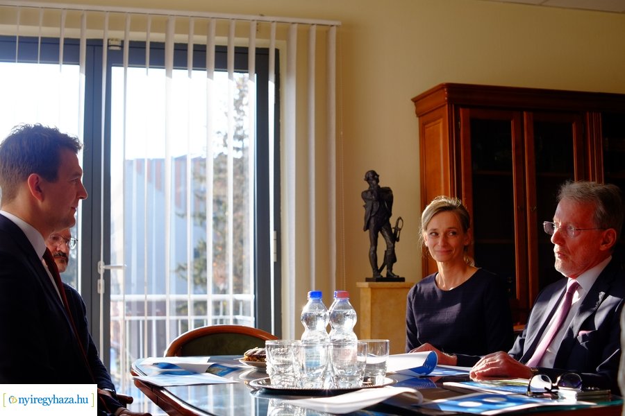 Dr György László látogatása az egyetemen