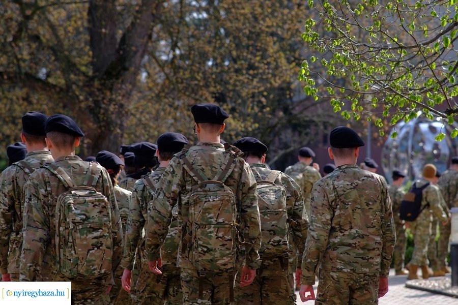 Dr. Ruszin-Szendi Romulusz előadása az egyetemen 20230413