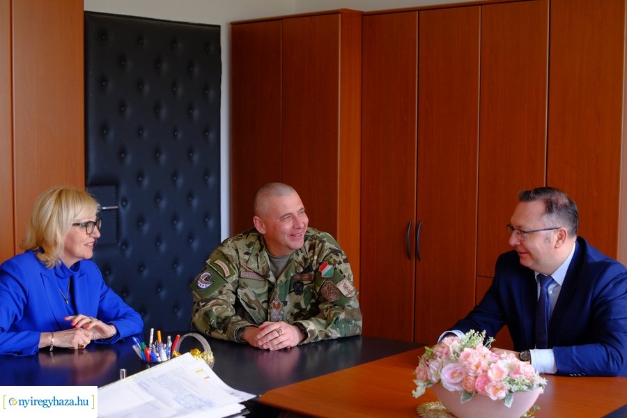 Dr. Ruszin-Szendi Romulusz előadása az egyetemen 20230413