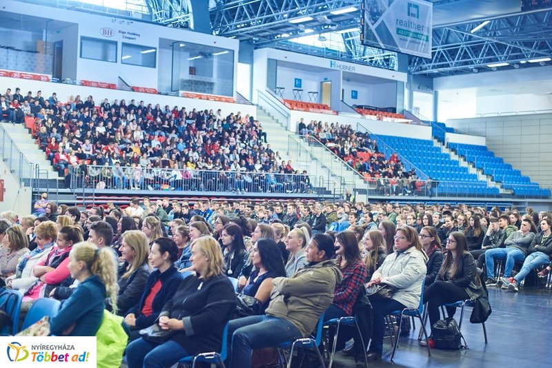 Dr. Zacher Gábor Nyíregyházán