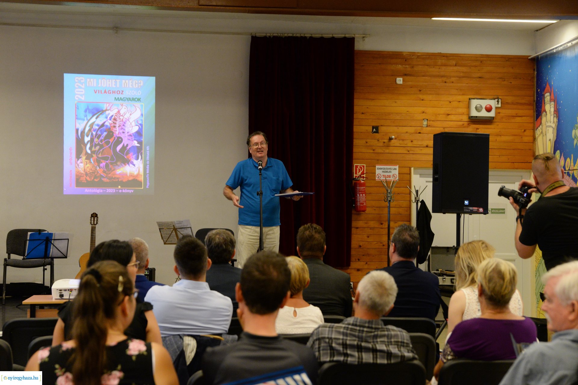 E-antológia bemutató, filmszemle megnyitó a Városmajori Művelődési Házban