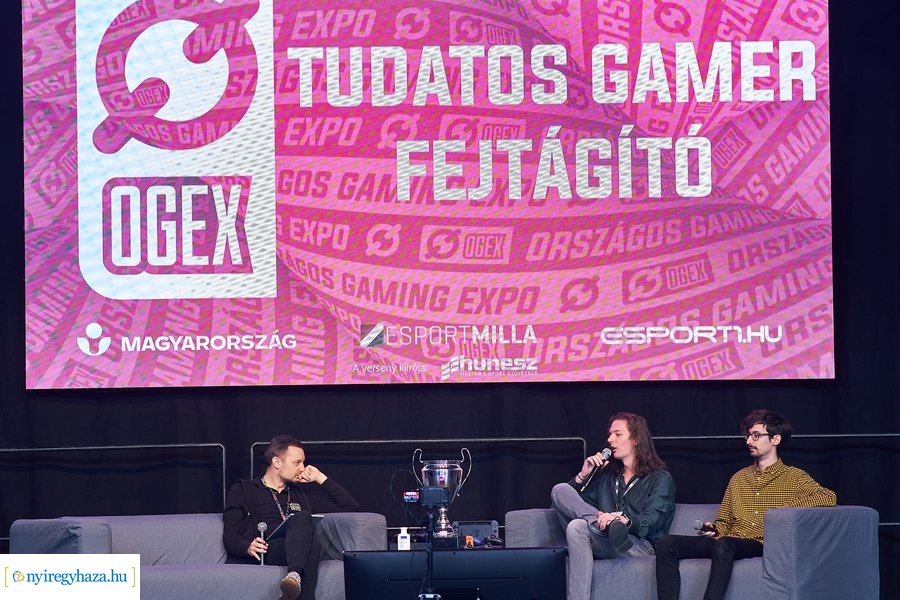 e-sport az Arénában