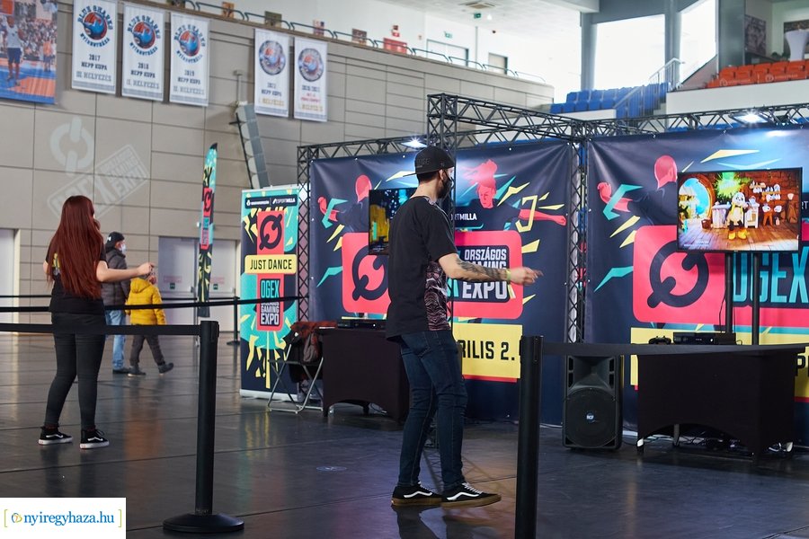 e-sport az Arénában