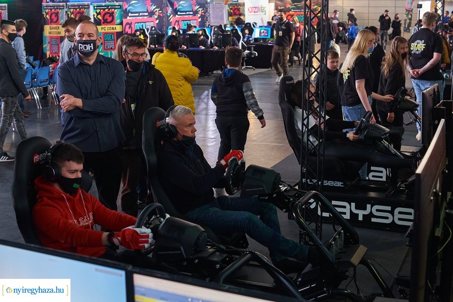 e-sport az Arénában