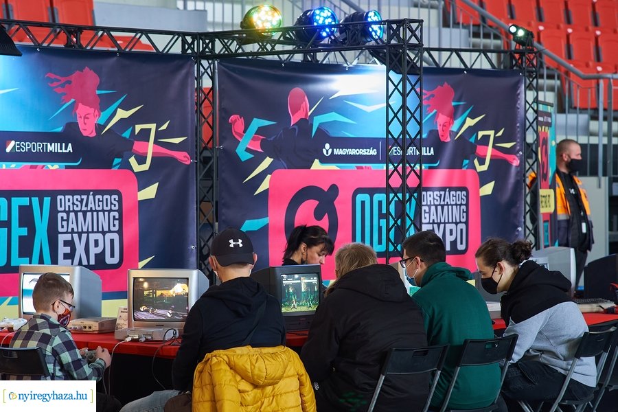 e-sport az Arénában