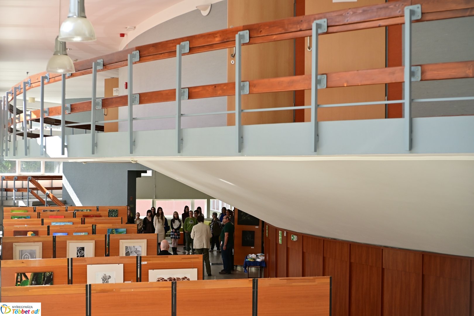 Ecsed Tárlat az egyetemen 2026 áprilisában