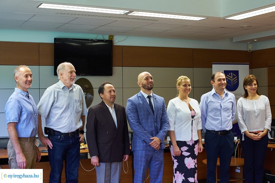 Ecuadori vendégek az egyetemen