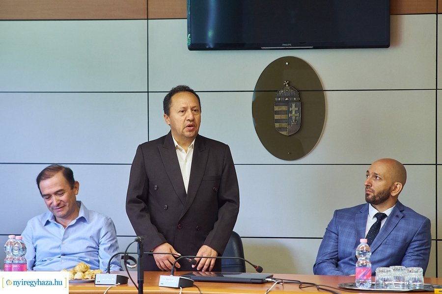 Ecuadori vendégek az egyetemen