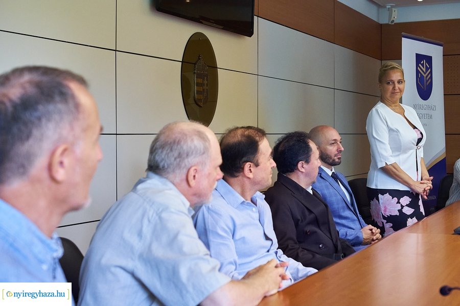 Ecuadori vendégek az egyetemen