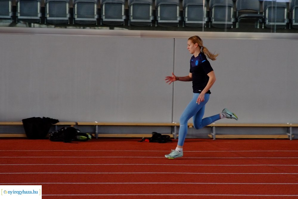 Edzés az Atlétikai Centrumban 20230111