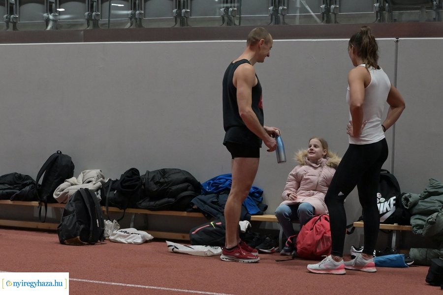 Edzések az Atlétikai Centrumban - 20240110