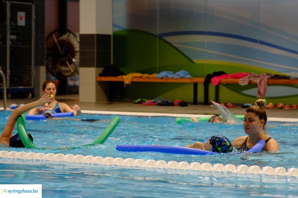 Edzések az Eissmann Városi Uszodában