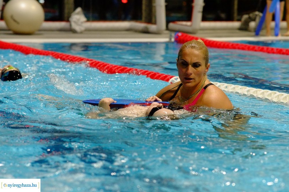 Edzések az Eissmann Városi Uszodában