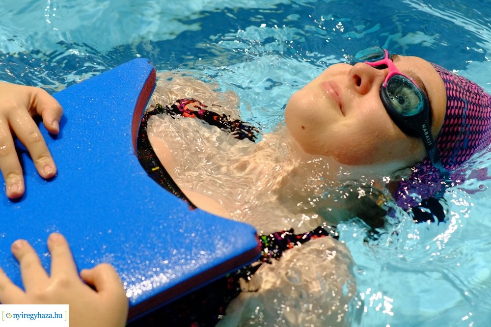 Edzések az Eissmann Városi Uszodában