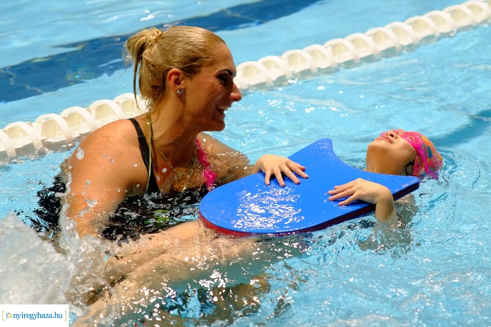 Edzések az Eissmann Városi Uszodában