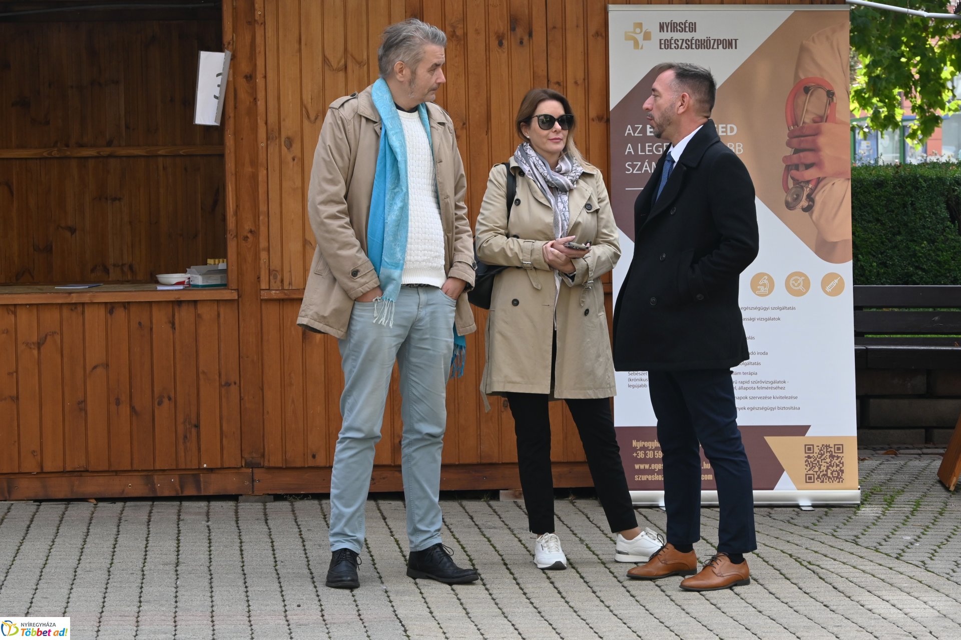 Egészségügyi szűrővizsgálat a Kossuth téren
