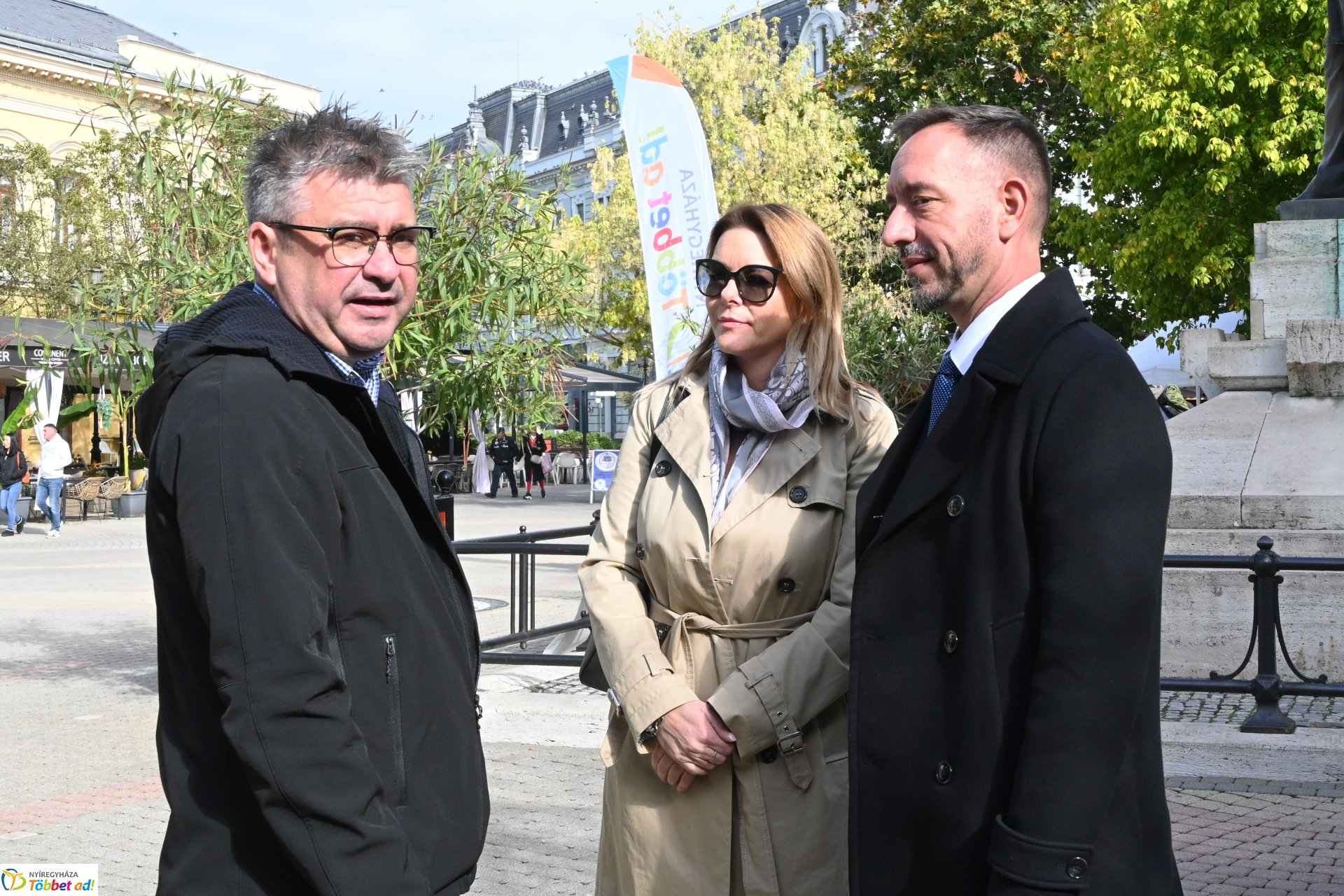 Egészségügyi szűrővizsgálat a Kossuth téren