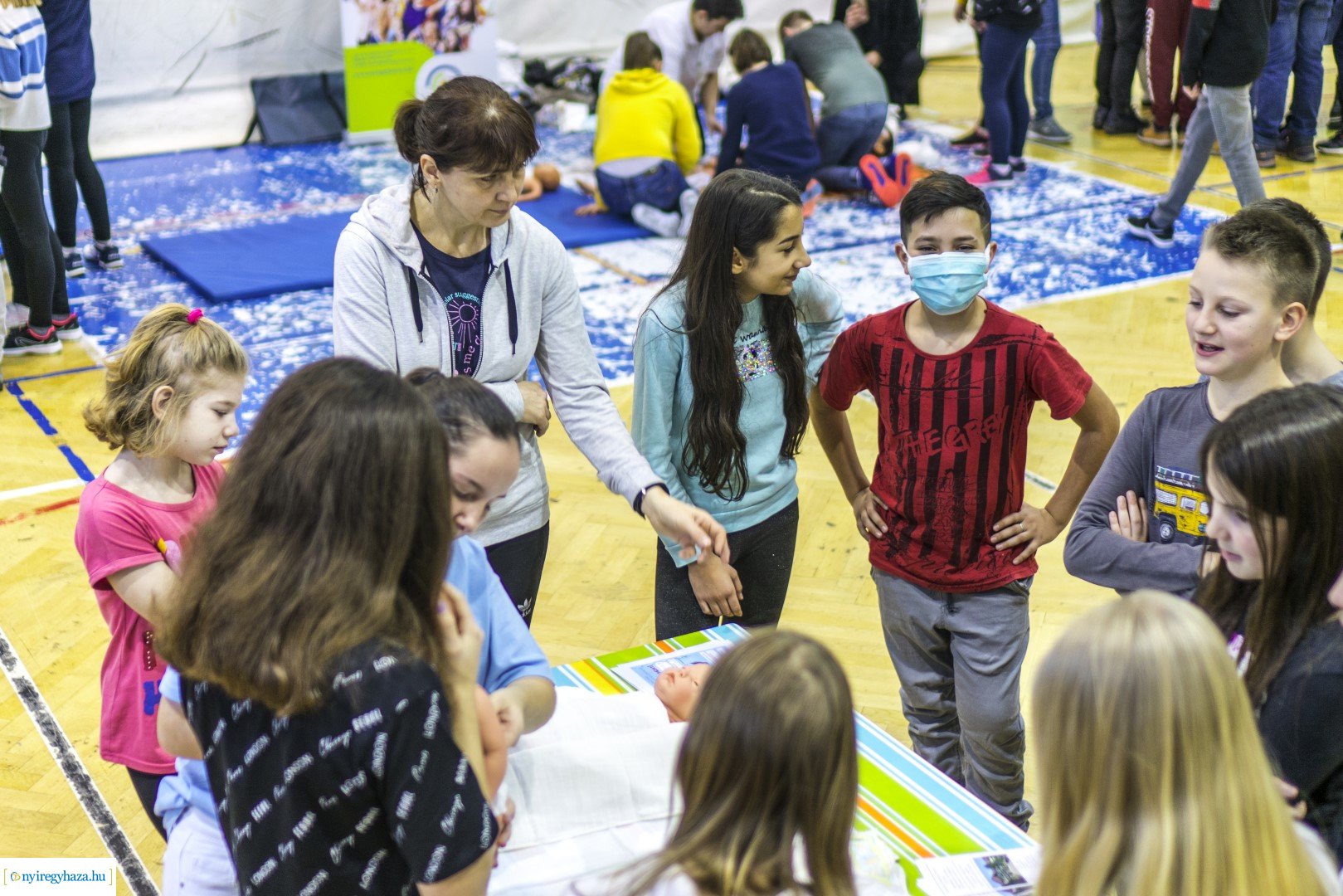 „Egészségünk őrei - a szakképzés az egészségügy szolgálatában”