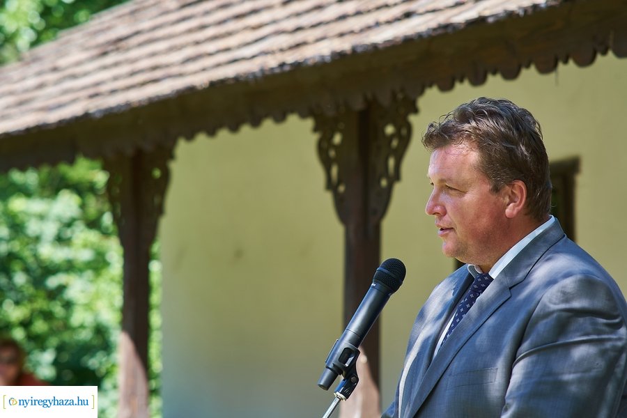 Egy gyűjtő világa - kiállítás megnyitó