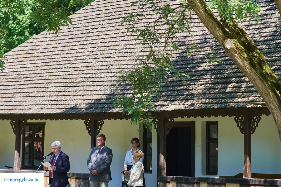 Egy gyűjtő világa - kiállítás megnyitó