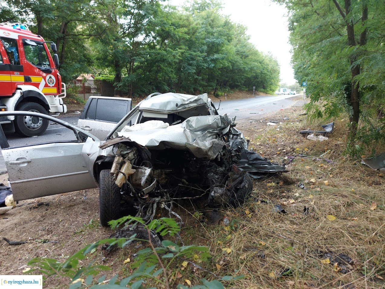 Egy kamion és egy személyautó ütközött pénteken Nagykálló és Nyíregyháza között