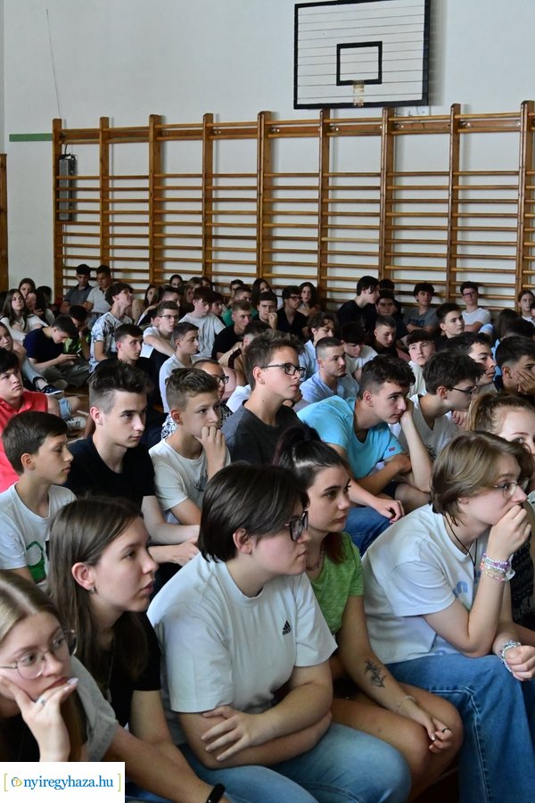 Egy űrhajós Nyíregyházán landolt