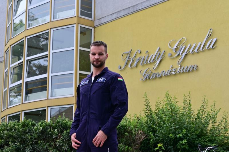 Egy űrhajós Nyíregyházán landolt