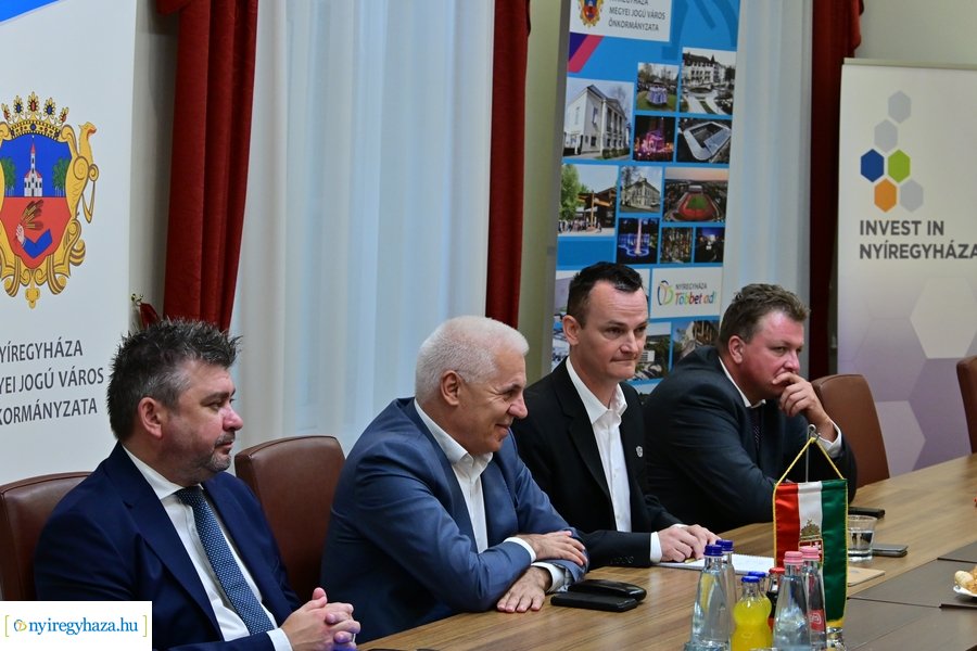 Egyesült Arab Emirátusok nagykövete a Városházán