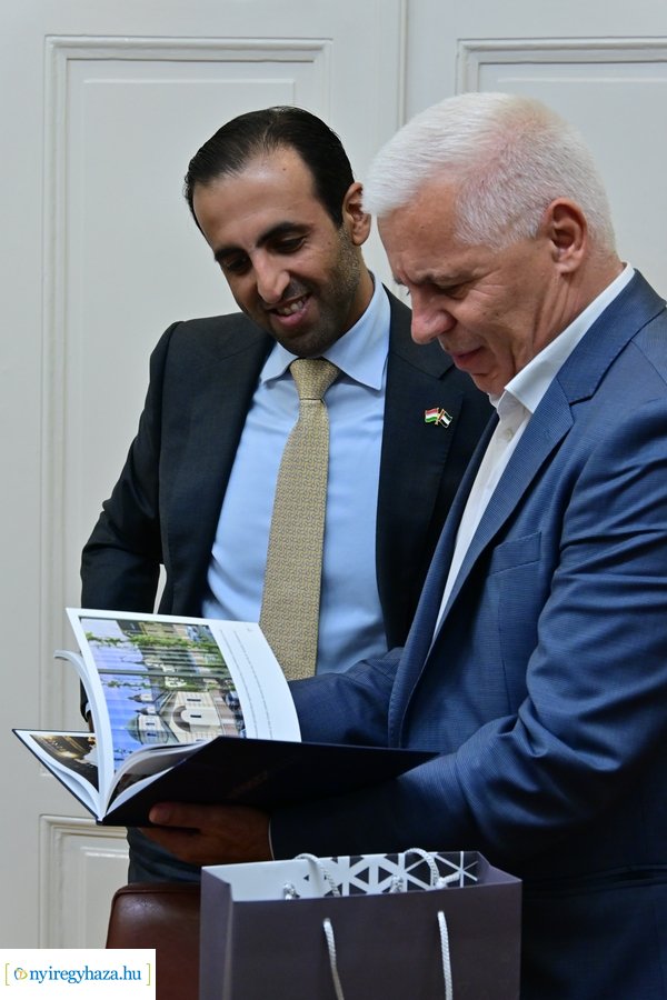 Egyesült Arab Emirátusok nagykövete a Városházán