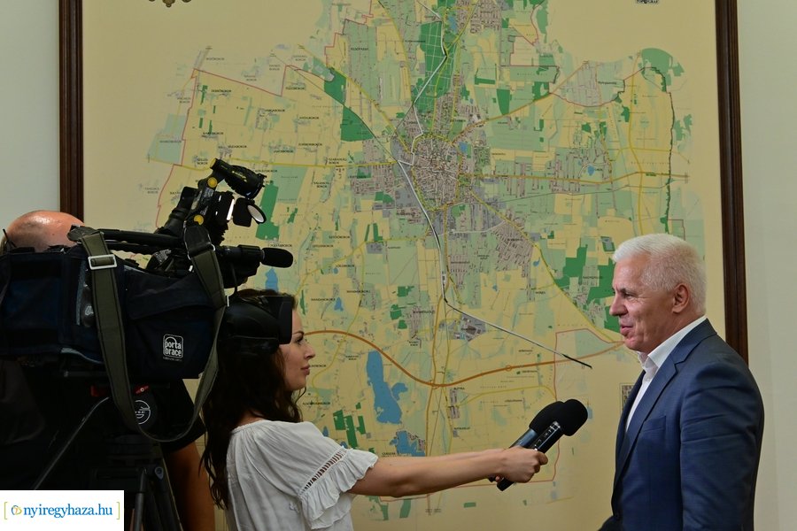 Egyesült Arab Emirátusok nagykövete a Városházán