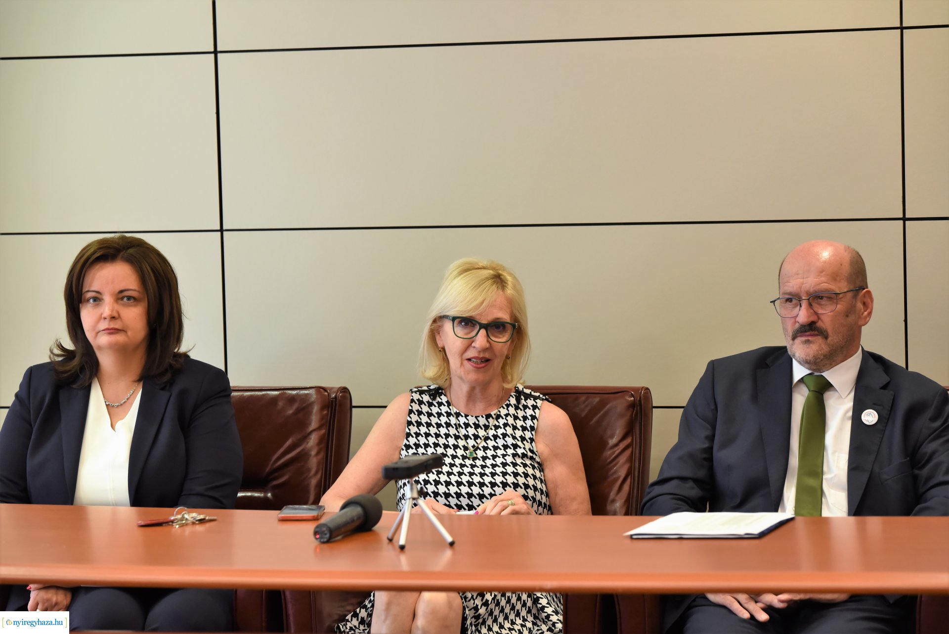 Egyetemi sajtótájékoztató a felvett hallgatók létszámáról