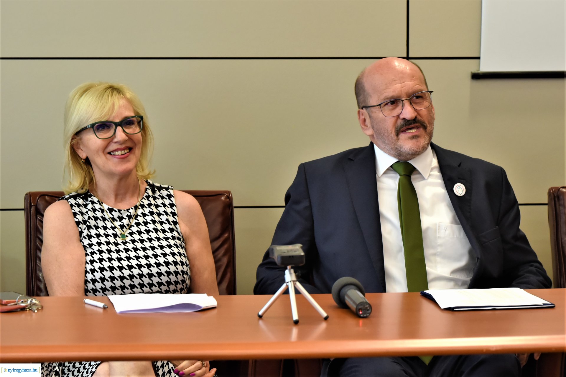 Egyetemi sajtótájékoztató a felvett hallgatók létszámáról