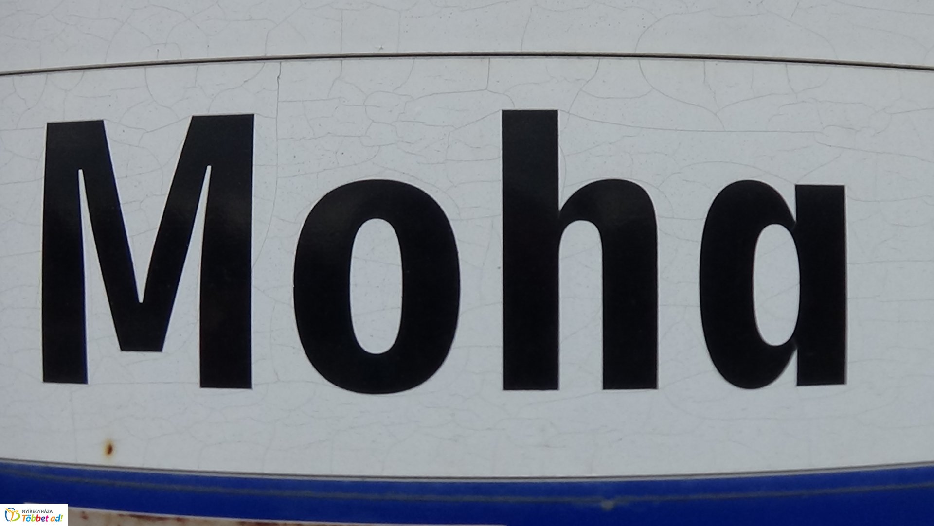 Egyirányúsítás a Moha és a Mályva utcákon