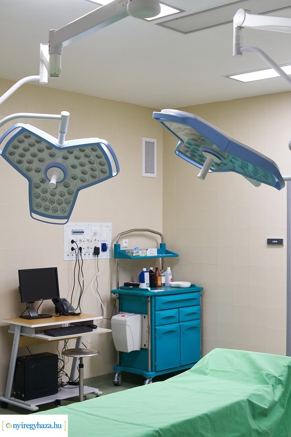 Egynapos sebészeti osztály és új CT a kórházban
